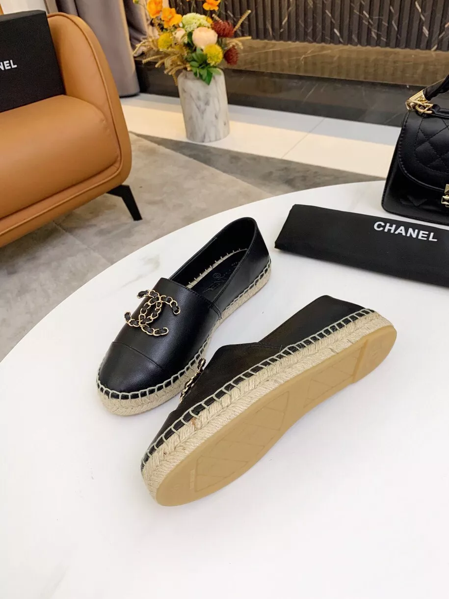 chanel flat chaussures pour femme s_127617b3